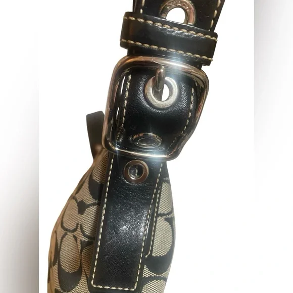 COACH Crossbody Bag - Picture 7 of 15